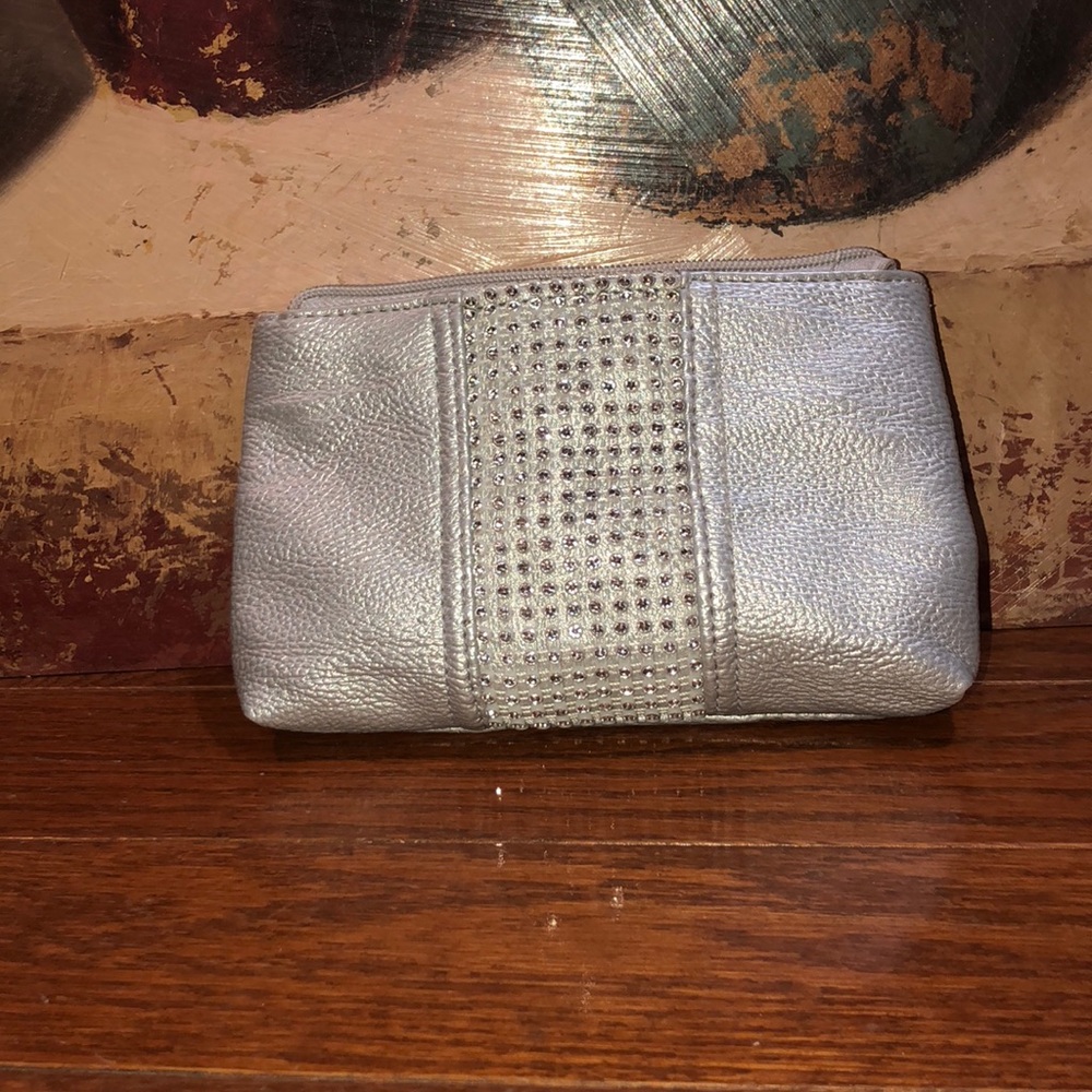 Sliver clutch